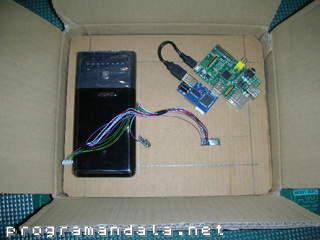 Raspberry Pi y batería en la caja